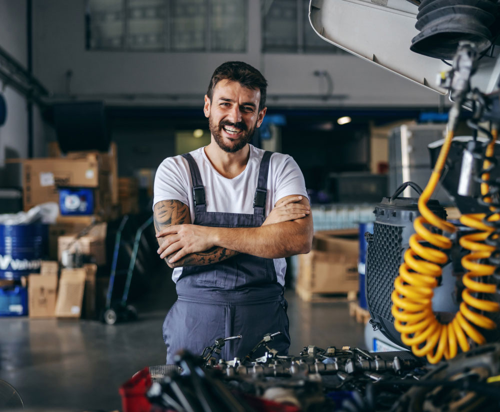 Hire fitters for Australia from Overseas Hire fitters for Australia from Overseas
